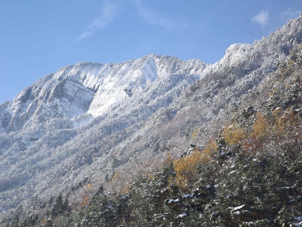 Gite le Grand Renaud Le Bourg-dʼOisans Exterior foto